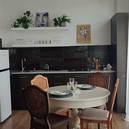 Romanticatbilisi Eksteriør billede